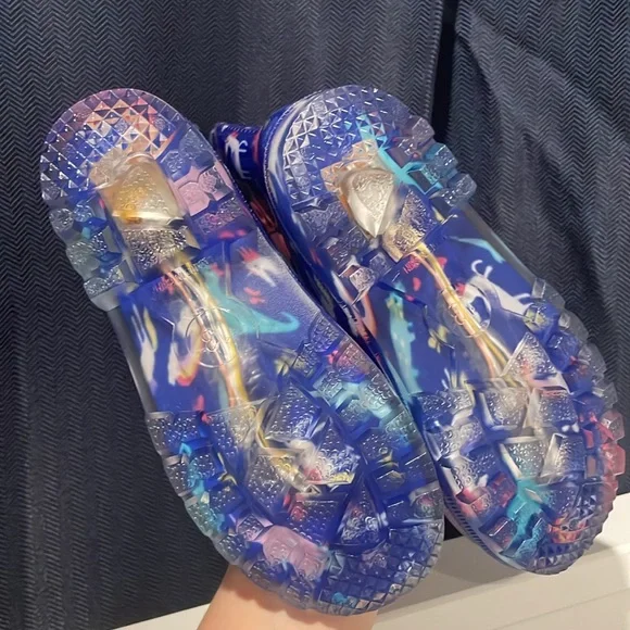 Rainboots - Picture 3 of 4